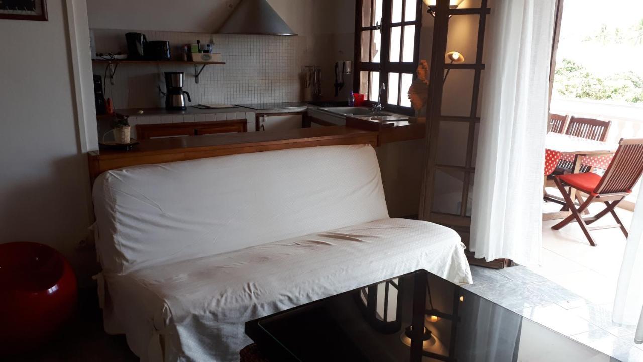 Les Anones Appartement Saint-Gilles-les-Bains Buitenkant foto