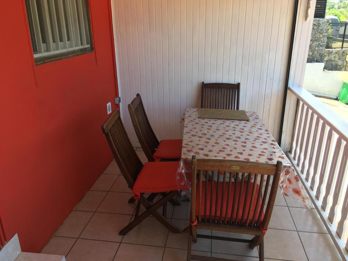 Les Anones Appartement Saint-Gilles-les-Bains Buitenkant foto