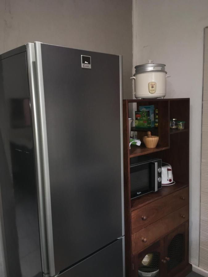 Les Anones Appartement Saint-Gilles-les-Bains Buitenkant foto