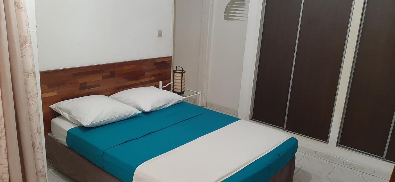 Les Anones Appartement Saint-Gilles-les-Bains Buitenkant foto