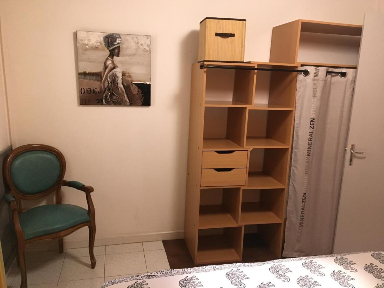 Les Anones Appartement Saint-Gilles-les-Bains Buitenkant foto